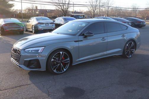 2022 Audi S5 Premium Plus TFSI quattro Tiptronic