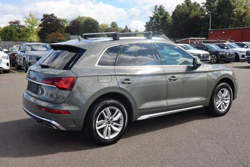2023 Audi Q5 45 S line Premium