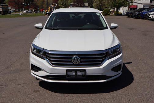 2020 Volkswagen Passat 2.0T SE
