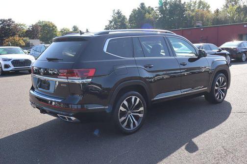2022 Volkswagen Atlas 3.6L SEL Premium