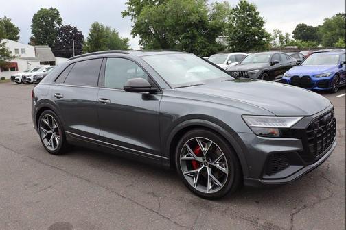 Daytona Gray Pearl Effect 2023 Audi SQ8 4.0T Prestige