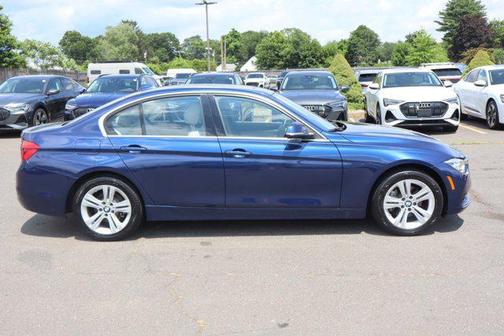 2018 BMW 330 xDrive