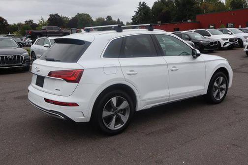 2024 Audi Q5 40 Premium