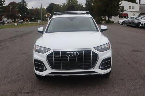 2024 Audi Q5 40 Premium