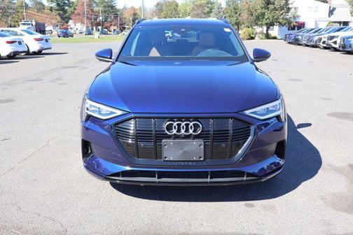 2021 Audi e-tron Premium