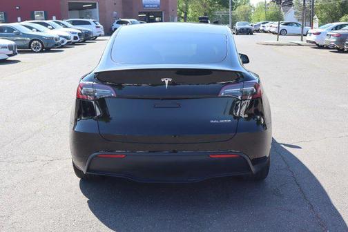 2022 Tesla Model Y Performance Dual Motor All-Wheel Drive