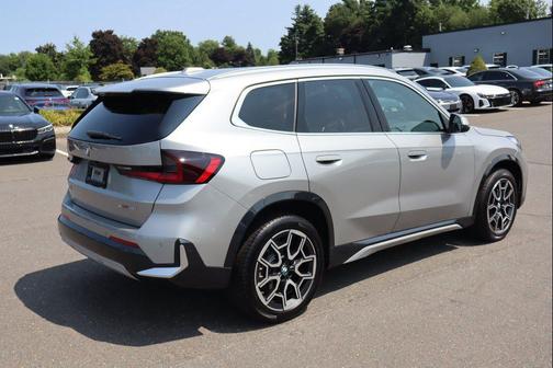 Space Silver Metallic 2025 BMW X1 xDrive28i