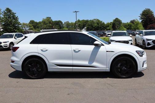 2021 Audi e-tron Premium