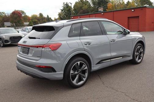 2023 Audi Q4 e-tron Premium Plus 50 quattro