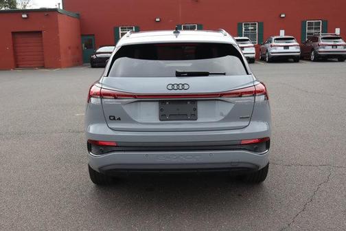 2023 Audi Q4 e-tron Premium Plus 50 quattro