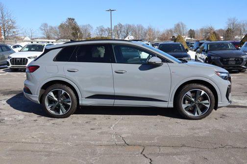 2023 Audi Q4 e-tron Premium Plus 50 quattro