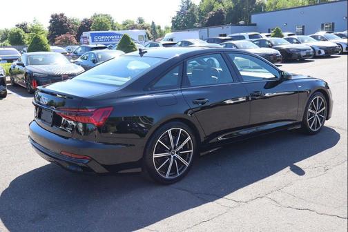 Mythos Black Metallic 2025 Audi A6 55 Premium Plus