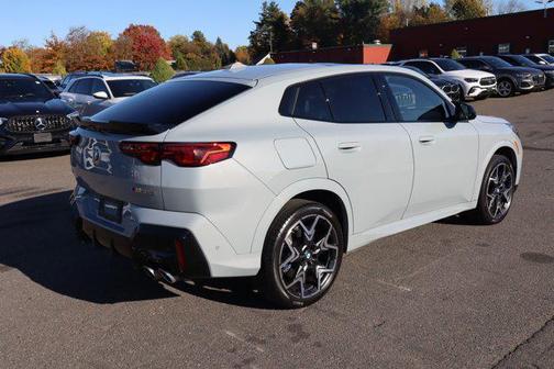 2025 BMW X2 M35i
