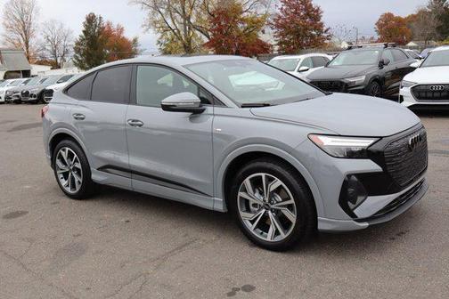 2025 Audi Q4 e-tron Sportback Premium Plus 55 quattro