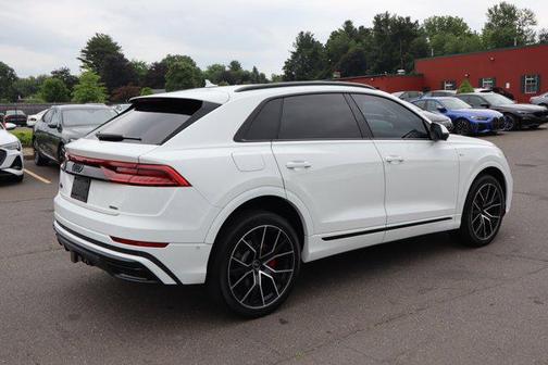 2021 Audi Q8 55 Premium Plus