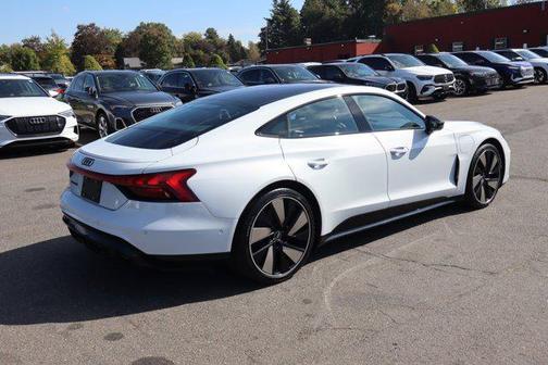 2023 Audi e-tron GT Prestige quattro
