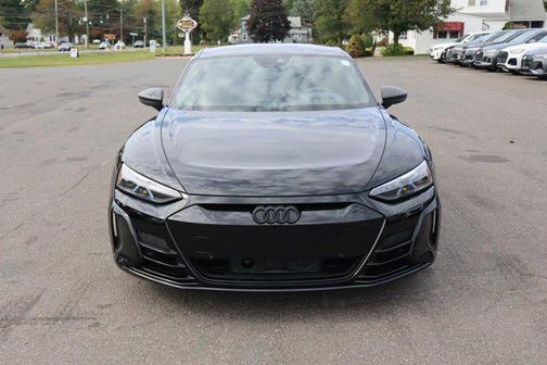 2022 Audi RS e-tron GT quattro