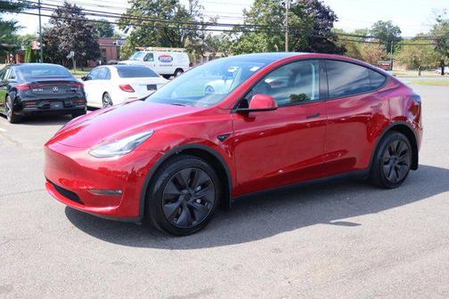 2024 Tesla Model Y Long Range Dual Motor All-Wheel Drive
