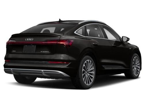 Mythos Black Metallic 2021 Audi e-tron Sportback Premium