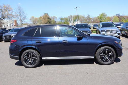Nautical Blue Metallic 2024 Mercedes-Benz GLC 300 4MATIC