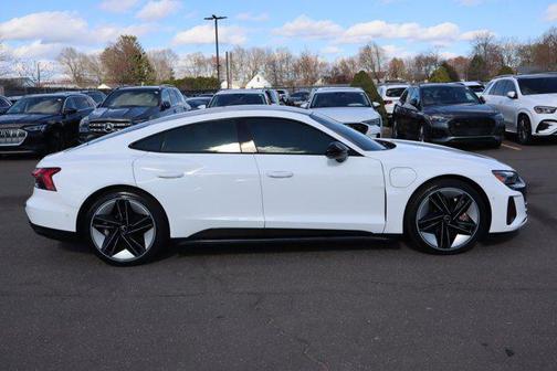 Ibis White 2023 Audi RS e-tron GT quattro