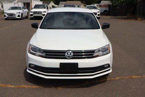 2016 Volkswagen Jetta 1.8T Sport