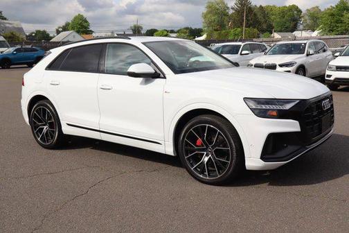 2023 Audi Q8 55 Prestige