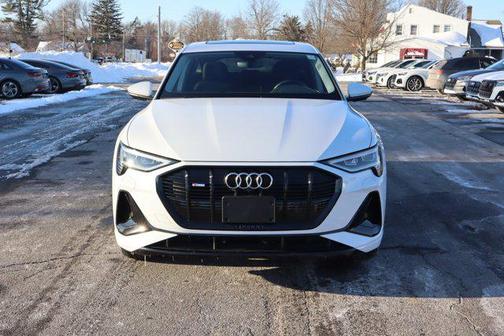 2021 Audi e-tron Sportback Premium Plus