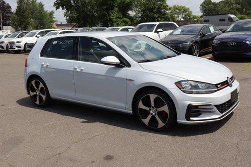 2018 Volkswagen Golf GTI 2.0T S 4-Door