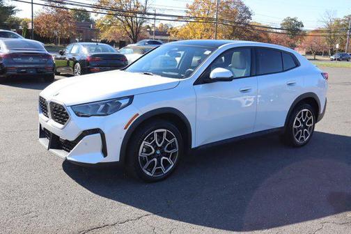 2025 BMW X2 xDrive28i