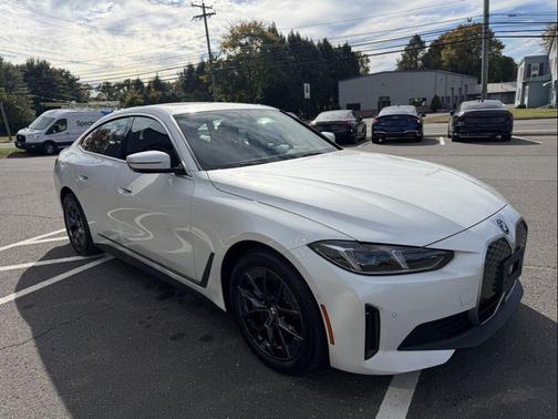 Mineral White Metallic 2025 BMW i4 Gran Coupe xDrive40