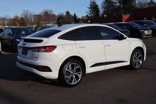 2024 Audi Q4 e-tron Premium Plus 50 quattro