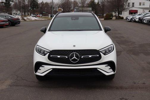 2024 Mercedes-Benz GLC 300 4MATIC
