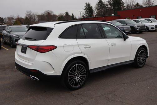 2024 Mercedes-Benz GLC 300 4MATIC