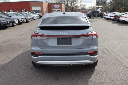 2023 Audi Q4 e-tron Premium Plus 50 quattro