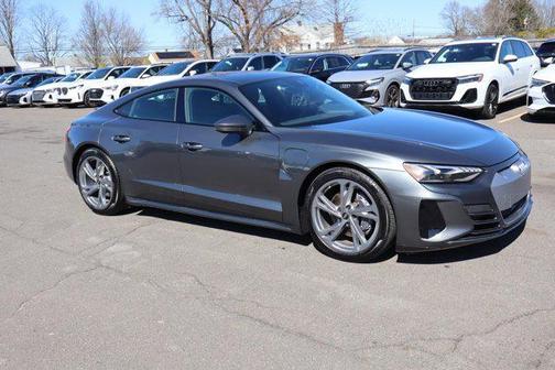 2022 Audi e-tron GT Premium Plus