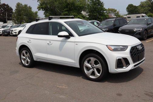 2024 Audi Q5 45 S line Premium Plus