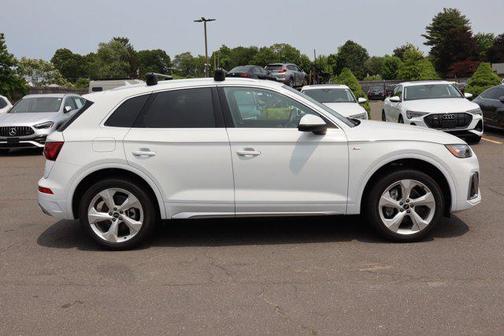 2024 Audi Q5 45 S line Premium Plus