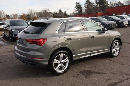 2023 Audi Q3 Premium 45 TFSI S line quattro Tiptronic