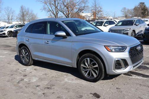 2023 Audi Q5 45 S line Premium Plus