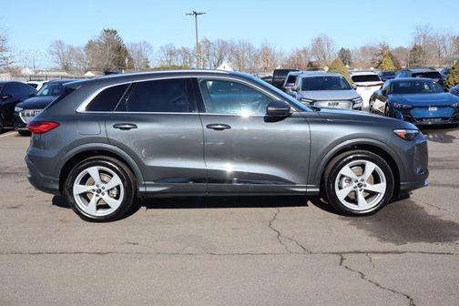 2025 Audi Q5 Prestige TFSI quattro S tronic