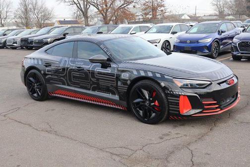 2023 Audi RS e-tron GT quattro