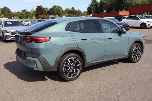 2025 BMW X2 xDrive28i