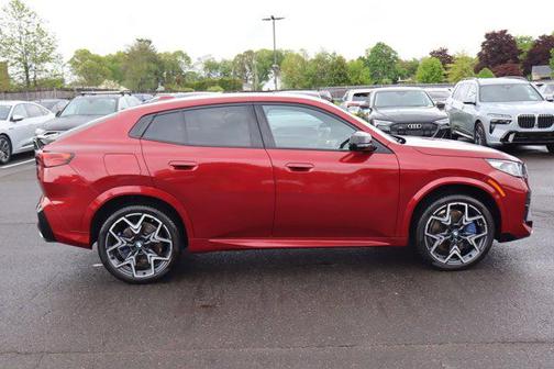 Vegas Red Metallic 2025 BMW X2 M35i