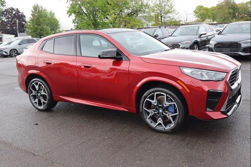 Vegas Red Metallic 2025 BMW X2 M35i