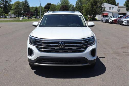 Opal White Pearl 2024 Volkswagen Atlas 2.0T SEL