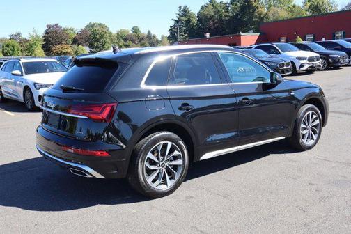 2023 Audi Q5 45 S line Premium Plus