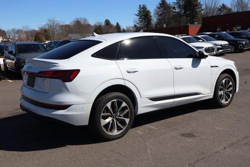 2021 Audi e-tron Sportback Premium Plus