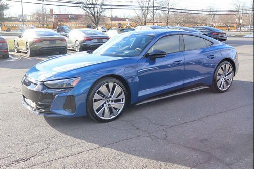 Ascari Blue Metallic 2022 Audi e-tron GT Prestige