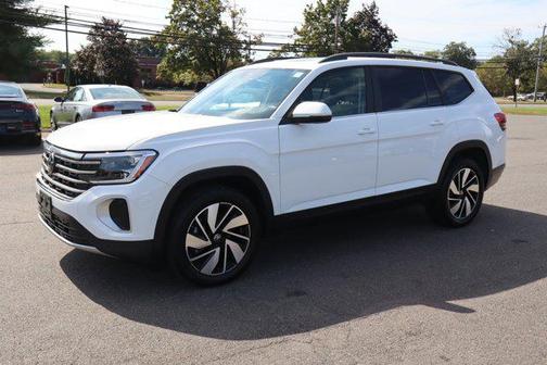 2024 Volkswagen Atlas 2.0T SE w/Technology 4MOTION